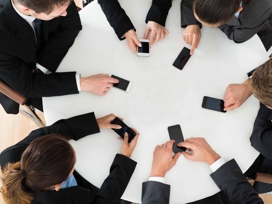 Android domina in Italia, calano iOS e Windows Phone