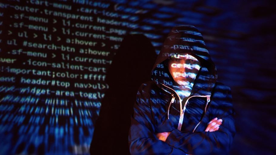 <a href="https://www.freepik.com/free-photo/cyber-attack-with-unrecognizable-hooded-hacker-using-virtual-reality-digital-glitch-effect_10140966.htm#fromView=search&page=1&position=46&uuid=81f8c976-ddf7-48c4-9e06-91de71d06273">Image by standret on Freepik</a>