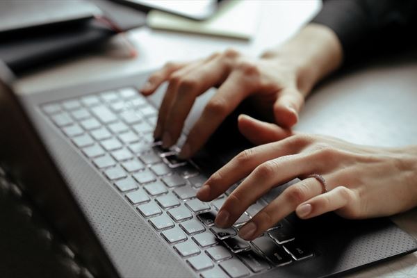 <a href="https://www.freepik.com/free-photo/beautiful-young-woman-home-office-working-from-home-teleworking-concept_11013628.htm#fromView=search&page=1&position=1&uuid=c8ff5dd4-39a5-4b64-a9f7-9da7635194ca">Image by Racool_studio on Freepik</a>