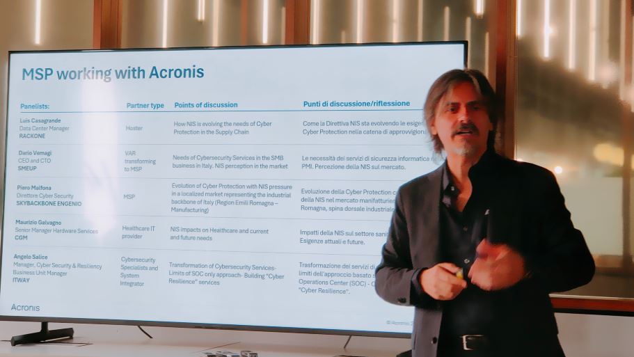 Denis Cassinerio, senior director Emea di Acronis, durannte la presentazione di Xdr