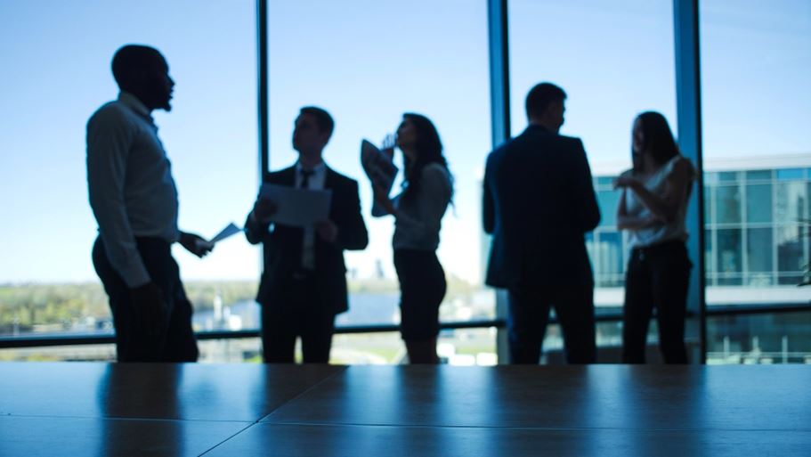 <a href="https://www.freepik.com/free-photo/silhouette-office-scene_1124509.htm#fromView=search&page=1&position=15&uuid=d59e9edf-aeb3-4e93-82fd-8095d2ef5e70">Image by freepik</a>