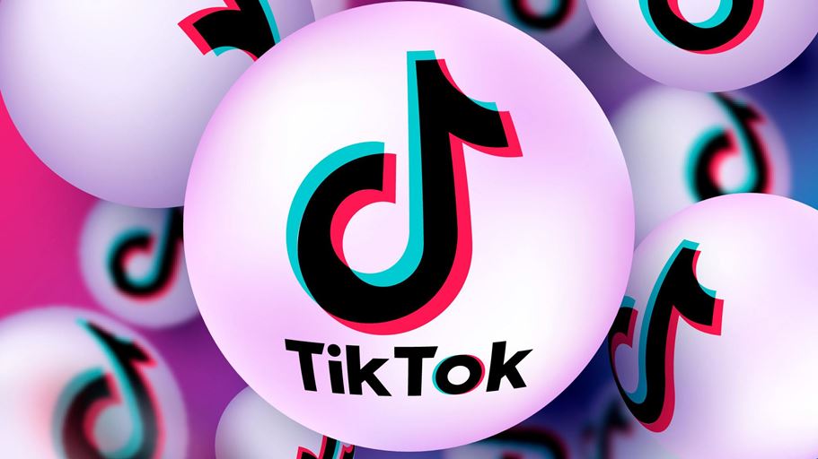 <a href="https://www.freepik.com/free-vector/abstract-tiktok-banner-with-3d-balls_10363356.htm#fromView=search&page=1&position=16&uuid=a3fec1ff-2b23-417d-90b3-28244e54f0dc&query=tiktok">Image by myriammira on Freepik</a>