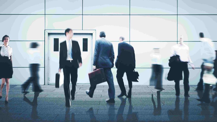 <a href="https://www.freepik.com/free-photo/business-people-city-life-hustle-hurry-occupation-concept_3533304.htm">Image by rawpixel.com on Freepik</a>