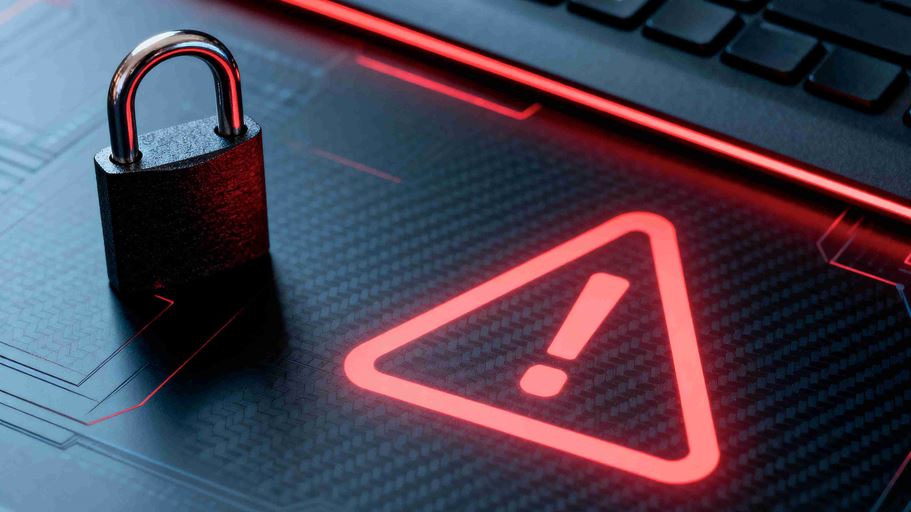 <a href="https://it.freepik.com/immagine-ia-gratis/cybersecurity-warning-padlock-and-red-exclamation-mark_422915483.htm">Immagine di freepik</a>
