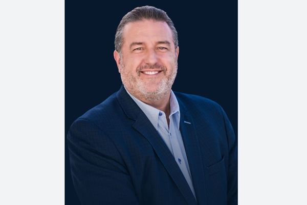 Tim Coogan, senior vice president of global partner sales di Cisco