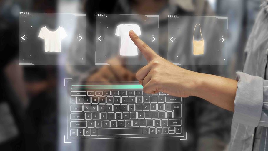 <a href="https://it.freepik.com/foto-gratuito/armadio-digitale-su-schermo-trasparente-a_15840692.htm">Immagine di rawpixel.com su Freepik</a>