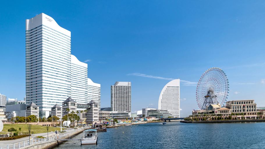 Photo by Pierre Blaché: https://www.pexels.com/photo/bay-in-yokohama-2389157/