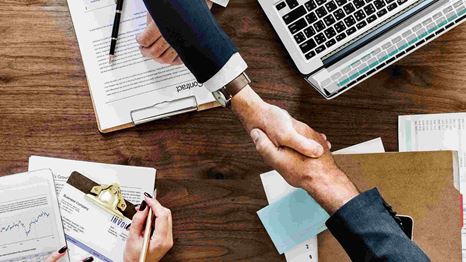 <a href="https://www.freepik.com/free-photo/business-people-shaking-hands-together_2825692.htm">Image by rawpixel.com on Freepik</a>