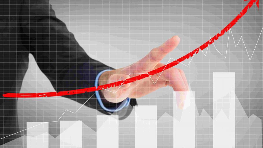 <a href="https://it.freepik.com/foto-gratuito/d-affari-che-mostra-l-evoluzione-di-business-con-un-grafico_928694.htm#fromView=search&page=1&position=17&uuid=0aa2119e-4bfb-4edb-81b2-50e1fdfe5d70&query=business+growth">Immagine di creativeart su Freepik</a>