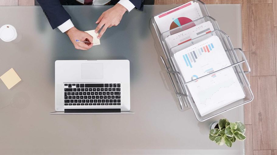 <a href="https://www.freepik.com/free-photo/top-view-businessman-suit-talking-phone-while-writing-ideas-stickey-notes-working-financial-strategy-after-analyzing-company-documents-entrepreneur-man-planning-investments-meeting_19437258.htm#fromView=search&page=1&position=31&uuid=5f56c067-06c5-44b1-a2e7-2242a3401036&query=sales+business+job">Image by DC Studio on Freepik</a>