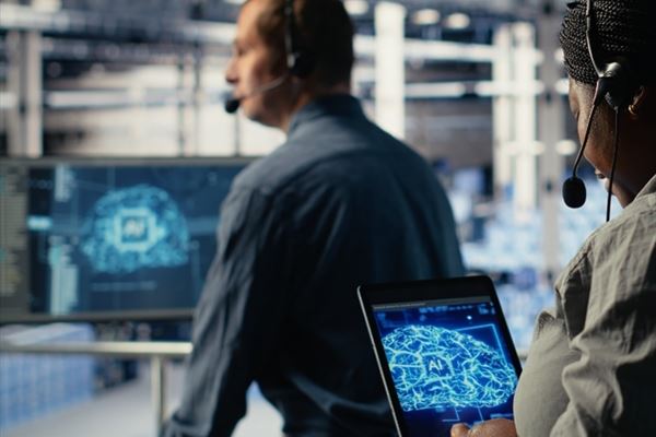 <a href="https://www.magnific.com/free-photo/server-room-tech-support-employee-using-ai-tablet-guide-clients-technician-data-center_424669910.htm">Image by DC Studio on Magnific</a>