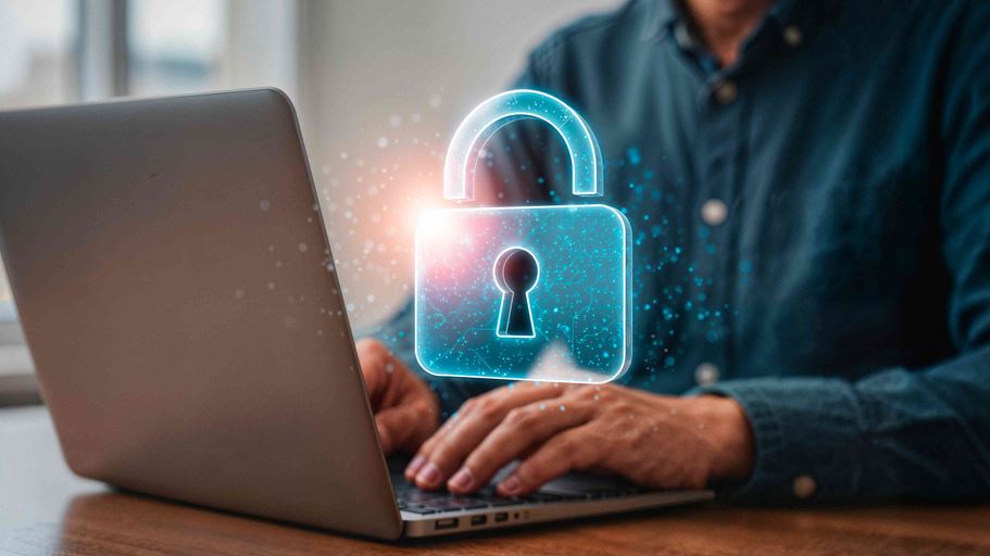 <a href="https://www.magnific.com/free-ai-image/securing-online-data-laptop-lock-icon_418993455.htm">Image by magnific</a>