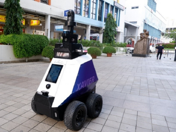 Xavier, come funziona il robot poliziotto di Singapore - ictBusiness.it